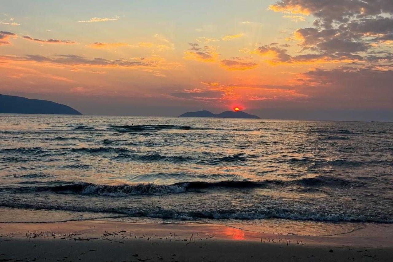 Sealavita, Modern 2 Bedroom Apartment Sea & Sunset View วญอเรอ ภายนอก รูปภาพ